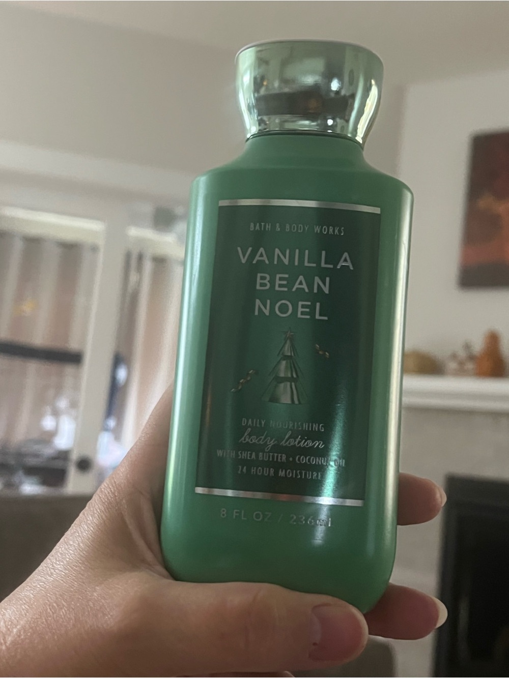 Bath & Body Works Green Vanilla Bean Noel Body Lotion